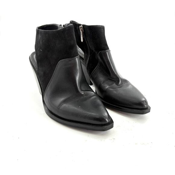 Sam Edelman Circus Carly Cut Out Boots 9 Black Ankle Booties Western Heel - Picture 2 of 8